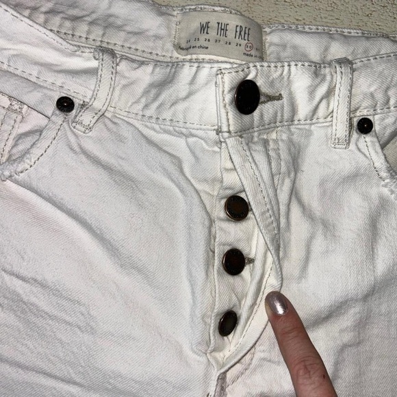 We The Free by Free People White Denim Shorts | Size 30 | Button Fly - Picture 6 of 9